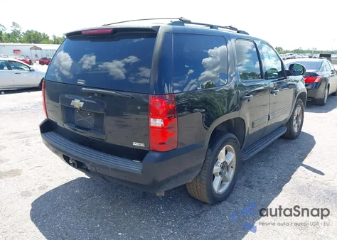 2008 Chevrolet Tahoe Lt z USA, uszkodzony, nr VIN 1GNFC13038R109800